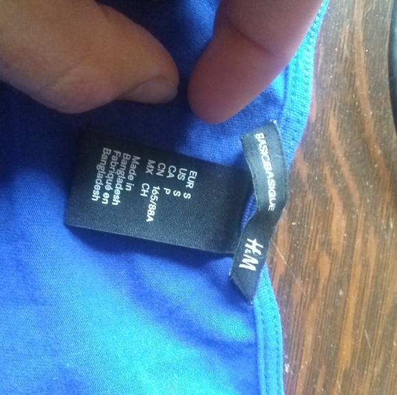 H&M mini dress - Picture 2 of 3